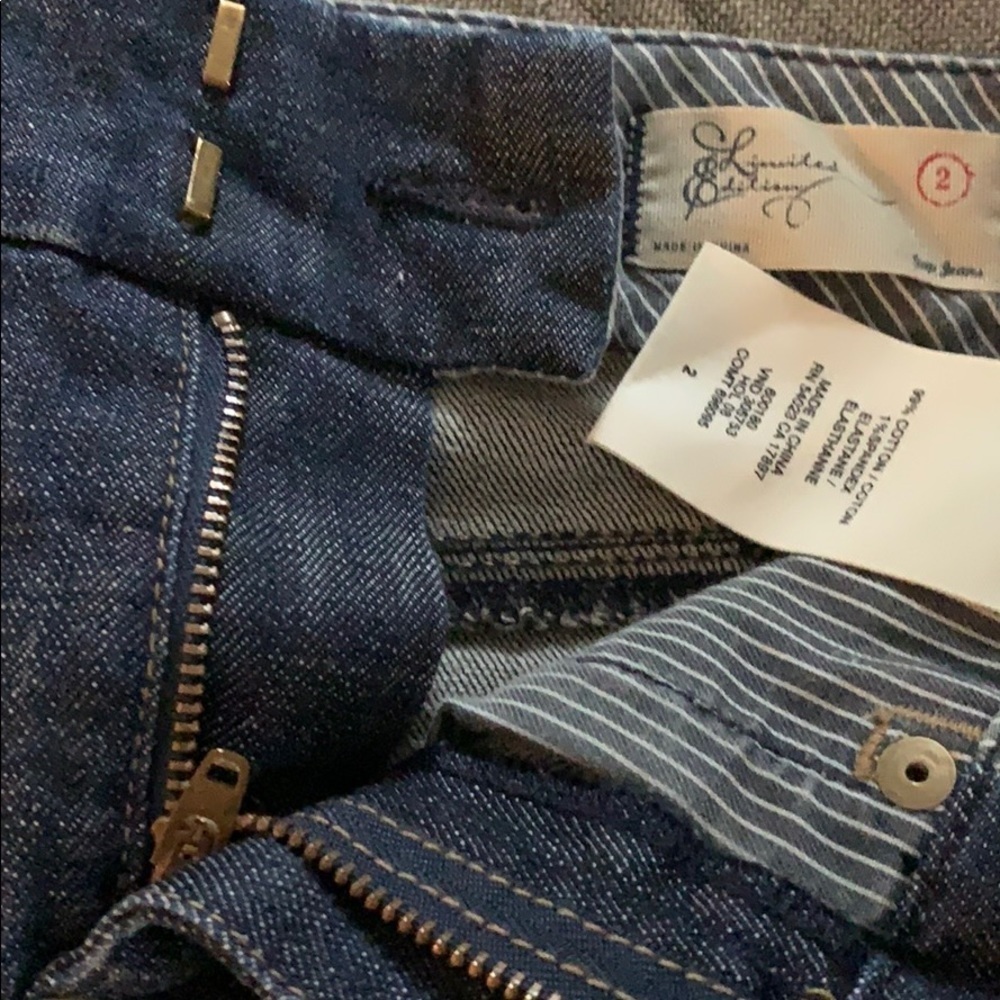 Gap - Picture 3 of 3